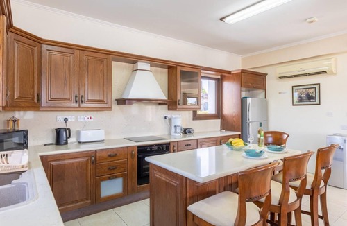 Argaka Villa | Villa Dora - Four Bedroom Villa, Sleeps 8