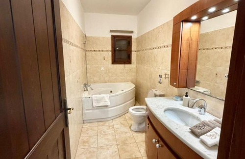 Oroklini Villa | Villa Encanto - Private Heated Swimming Pool for winter months 5Bedroom