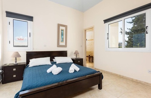 Argaka Villa | Villa Kleopatra - Four Bedroom Villa, Sleeps 8