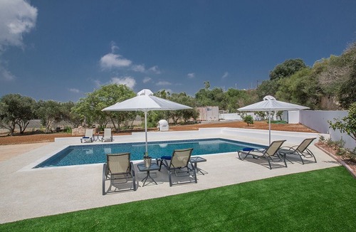 Cape Greko Villa | Villa Konnos View, Stunning 6BDR Villa with Private Pool, Close to Konnos Beach