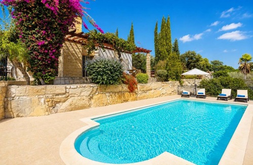Argaka Villa | Villa Lone - Three Bedroom Villa, Sleeps 6
