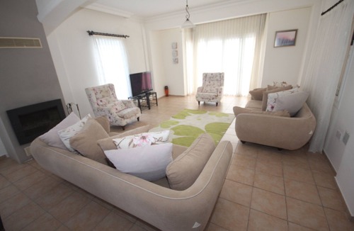 Kyrenia Villa | Villa Palmyre 3 bed with private pool Near Kyrenia