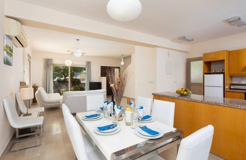 Droushia Villa | Villa Panorama Tria - Four Bedroom Villa, Sleeps 8