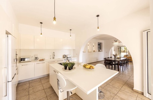Steni Villa | Villa Rhodia: village location, pool, Wifi, A/C, sleeps 10