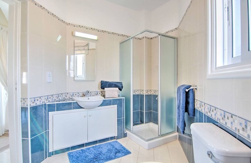 Latchi Cottage | Villa Serendipity - a villa that sleeps 6 guests in 3 bedrooms