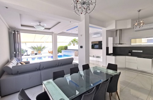 Pegeia Villa | Villa Sunrise, Coral bay, First line, 4 bedroom