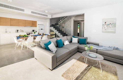 Kissonerga Villa | Villa Vista -Spacious Villa, Spectacular Frontline Sea Views