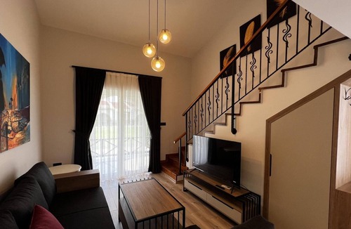Dogankoy Villa | Villa w Garden, Balcony 5 min to Kyrenia Harbor