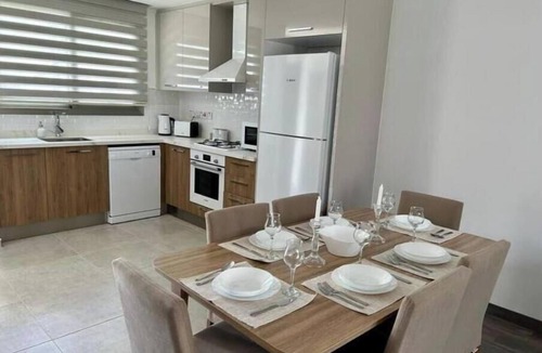 Kyrenia District House | Villa West Park, Near the Sea and Merit Hotel &Casino, Fast Wi-Fi