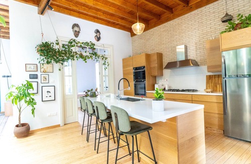Nicosia House | WealthyStays: 1927 Heritage House