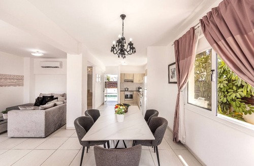 Ayia Napa Hotel | Welcome to our stunning vacation rental located in the heart of Ayia Napa.