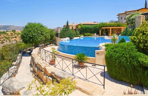 Kouklia Apartment | Zephyros Village LZ12