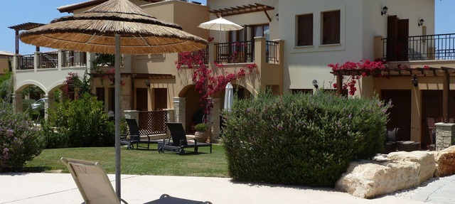 1 Bed luxury poolside apartment at award winning Aphrodite Hills Resort Kouklia in Near Kouklia
