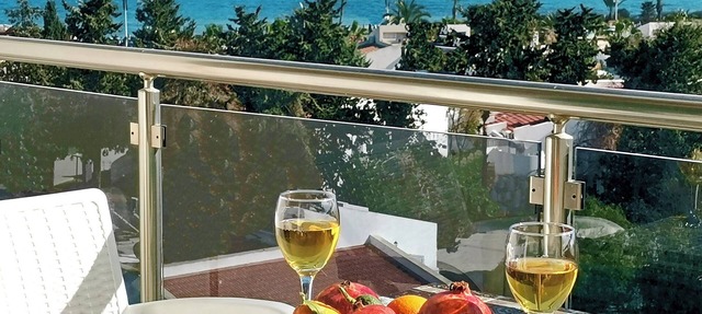 1 BEDROOM FLAT WITH PANORAMIC SEAVIEW, 200 METERS TO SANDY LONG BEACH in Famagusta
