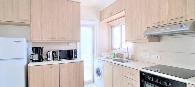 2 Apts | 14 guests | City Centre | 100 MBit W-lan in Larnaca
