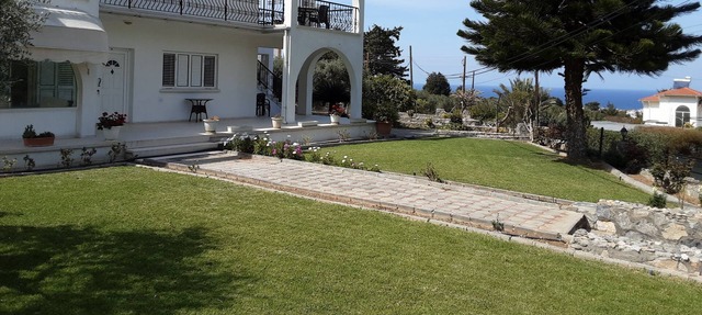 2 bed apartment with great views in Karsiyaka