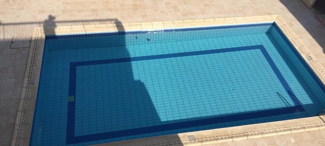 2 Bed Flat - Sleeps 4 - Pool - Parking - Wifi in Xylophaghou