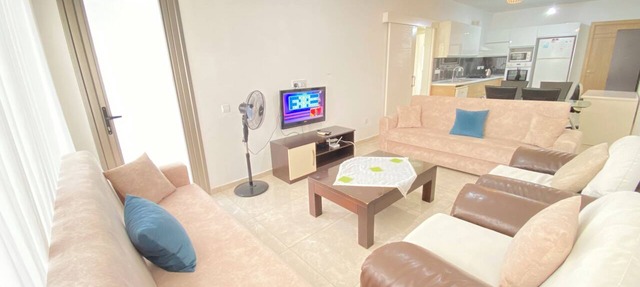2 Bedr & 5 Beds & 1 Bathr & Fully Kitchen & All rooms AC & close all amenities in Lefkoşa