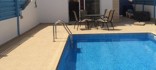 2 BEDROOM SEMI DETACHED VILLA WITH PRIVATE POOL 200 METRES FROM BEACH........... in Larnaca