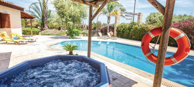 3 bedroom nice home in Laatchi in Laatchi