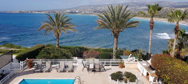 A luxury detached seafront villa with heated swimming pool & stunning views in Kissonerga