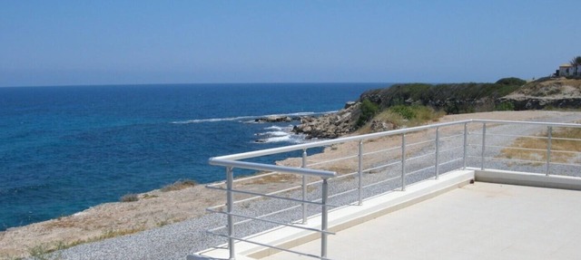 Air-conditioned Apartment As Close To The Sea As You Can Get in Tatlısu