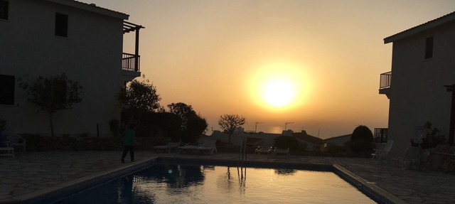 Amazing sea view location - Spacious 2 Bedroom 2 Bathroom House - Wifi & air-con in Chloraka