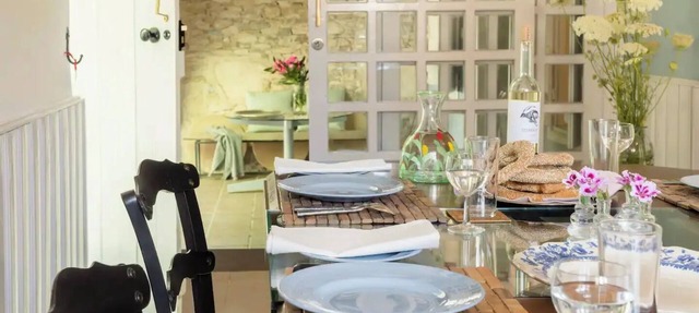 AMPLE PLACES, Polytimo House and Monadiko House at Pano Lefkara Village in Pano Lefkara