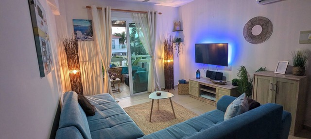 Andros Apt. 2 Bed, free Wi-Fi, safe, Complex pool in Paralimni