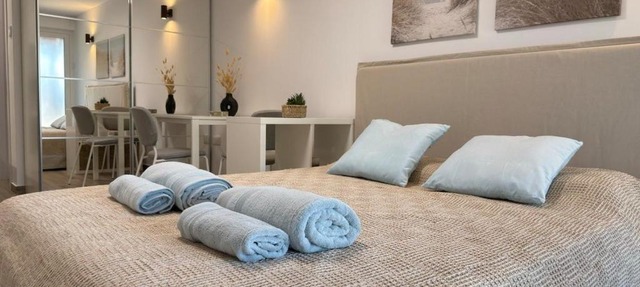 Aquamarine Apartment in Khlorakas