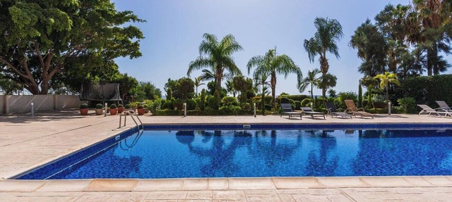 Beachfront 3BR Apartment with Sea Views in Ayios Tychonas
