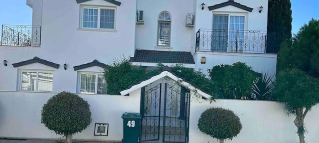 Beautiful 5 bedroom Villa with pool in Yeni Iskele