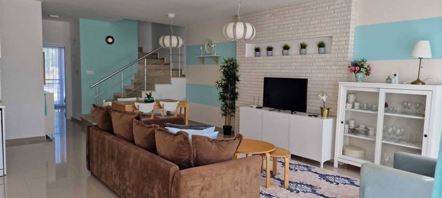 Beautiful luxurious villa by the beach in high-end complex Caesar Beach in Kalecik