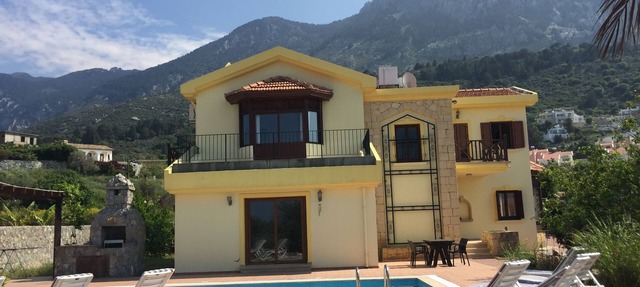 Beautiful Spacious Luxury Villa With Private Pool And Sea/Mountain Views.