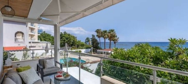 Berengaria Court - Sea Views 2bdr Apartment in Agios Tychon