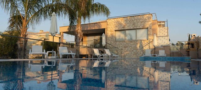 BF Limni - Villa Pandora in Poli Crysochous