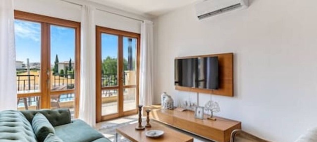 BF12 Adjacent to Aphrodite Hills - Pool & Terrace in Kouklia