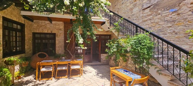 Bougainvillea House Lefkara in Pano Lefkara
