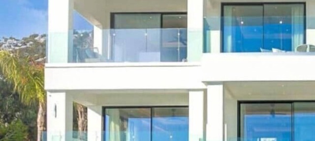 Captain's Villa - Luxury Modern Villa, Breathtaking Views! in Paphos