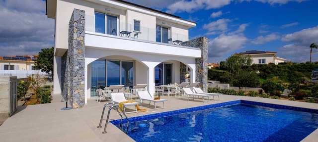 Cavo Aspro - Panoramic Views 3-bed Villa by Nomads in Pissouri