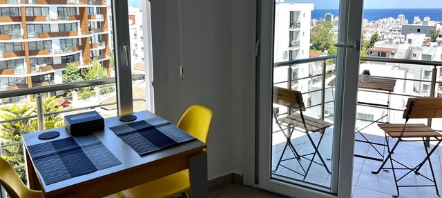 Centrally Located Flat w Sea-View Balcony in Girne