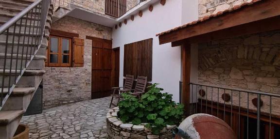 Christiana's stone studios in Pano Lefkara