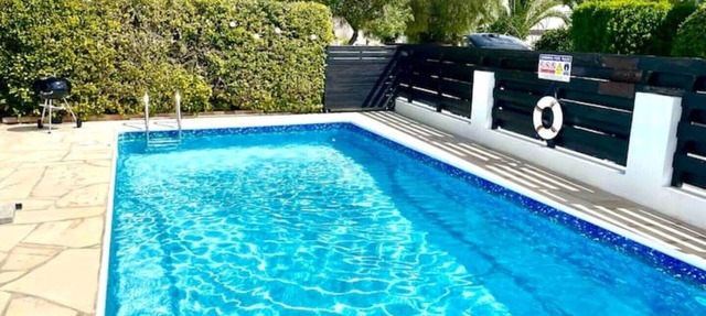 Complex of two Beautiful Villas at Coral Bay in Coral Bay