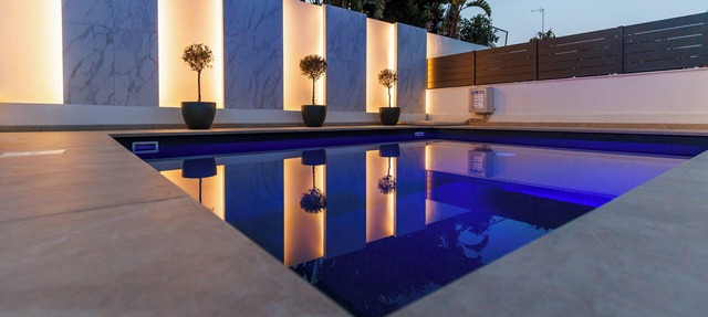Cozy Breeze - Chic villa with amazing pool & bbq in Larnaca