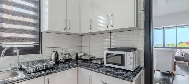 Cozy Sea View Retreat 1 min to Beach in Kyrenia in Girne