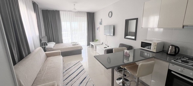 Cozy studio in peaceful Trikomo with fitness room, WiFi, AC in Trimoko