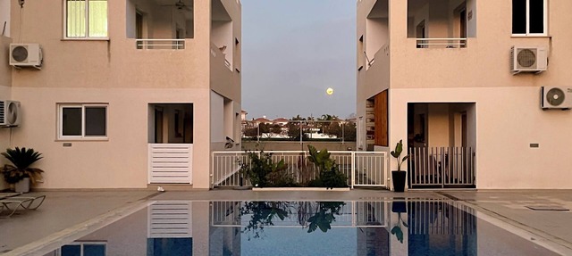 Creative 1BR Pool View Apt with Covered Parking in Livadia Larnakas