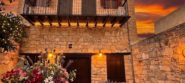Daphne Cottage - A charming cottage in Vasa Village in Vasa Koilaniou