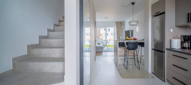 Designer maisonette 2 bedrooms Terrace - Barbecue table - Fitness area in Chlorakas