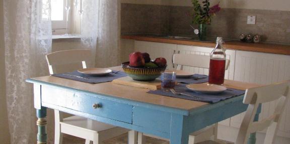 Dolphin Guest House and Studios in Tochni
